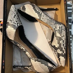 Anne Michelle Black Snake